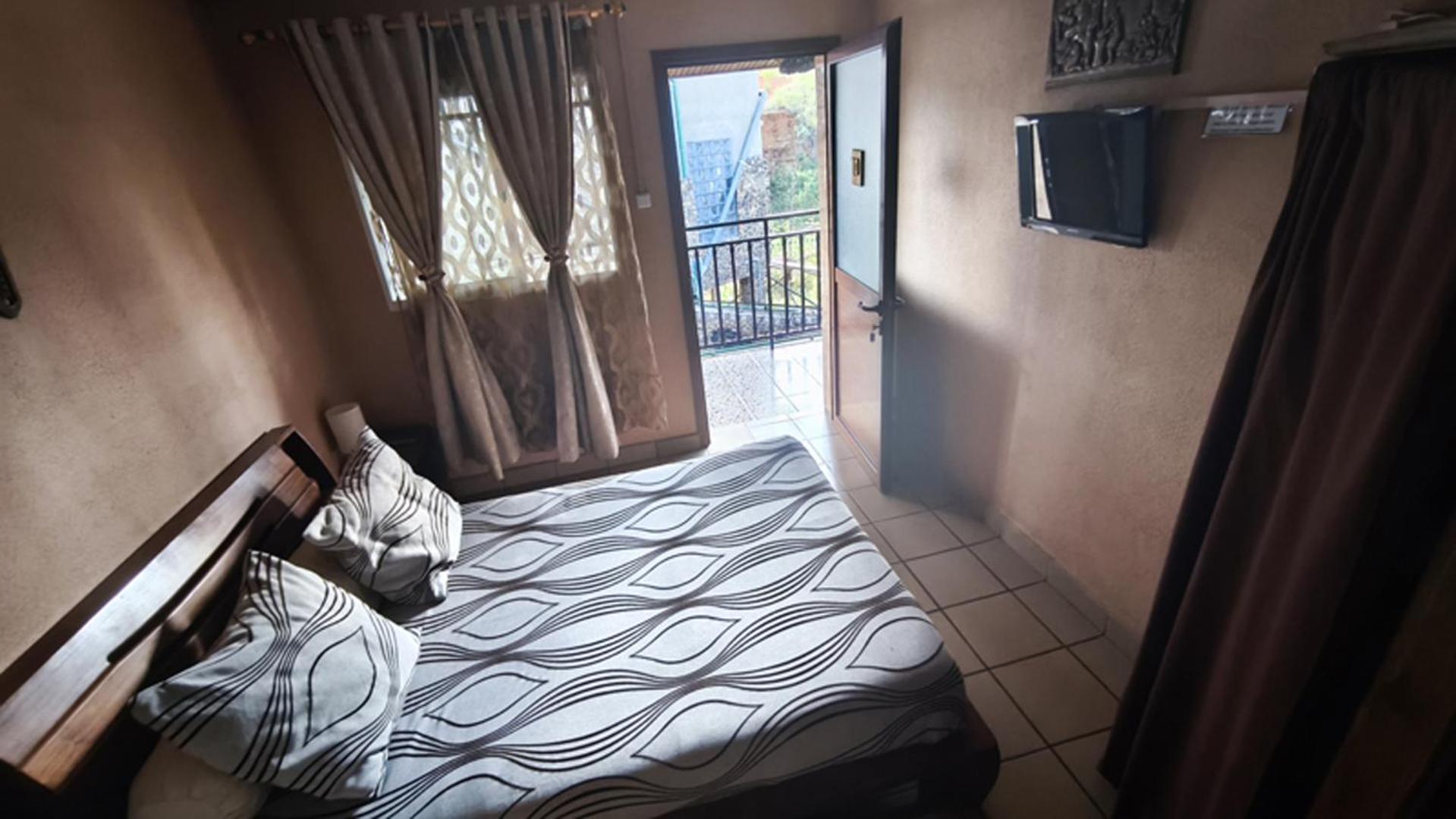 Hotel Restaurant Le Miamiam Glouglou Ambositra Экстерьер фото