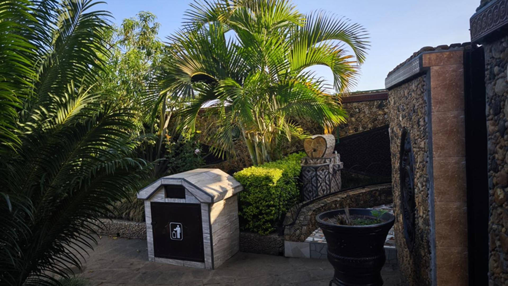 Hotel Restaurant Le Miamiam Glouglou Ambositra Экстерьер фото