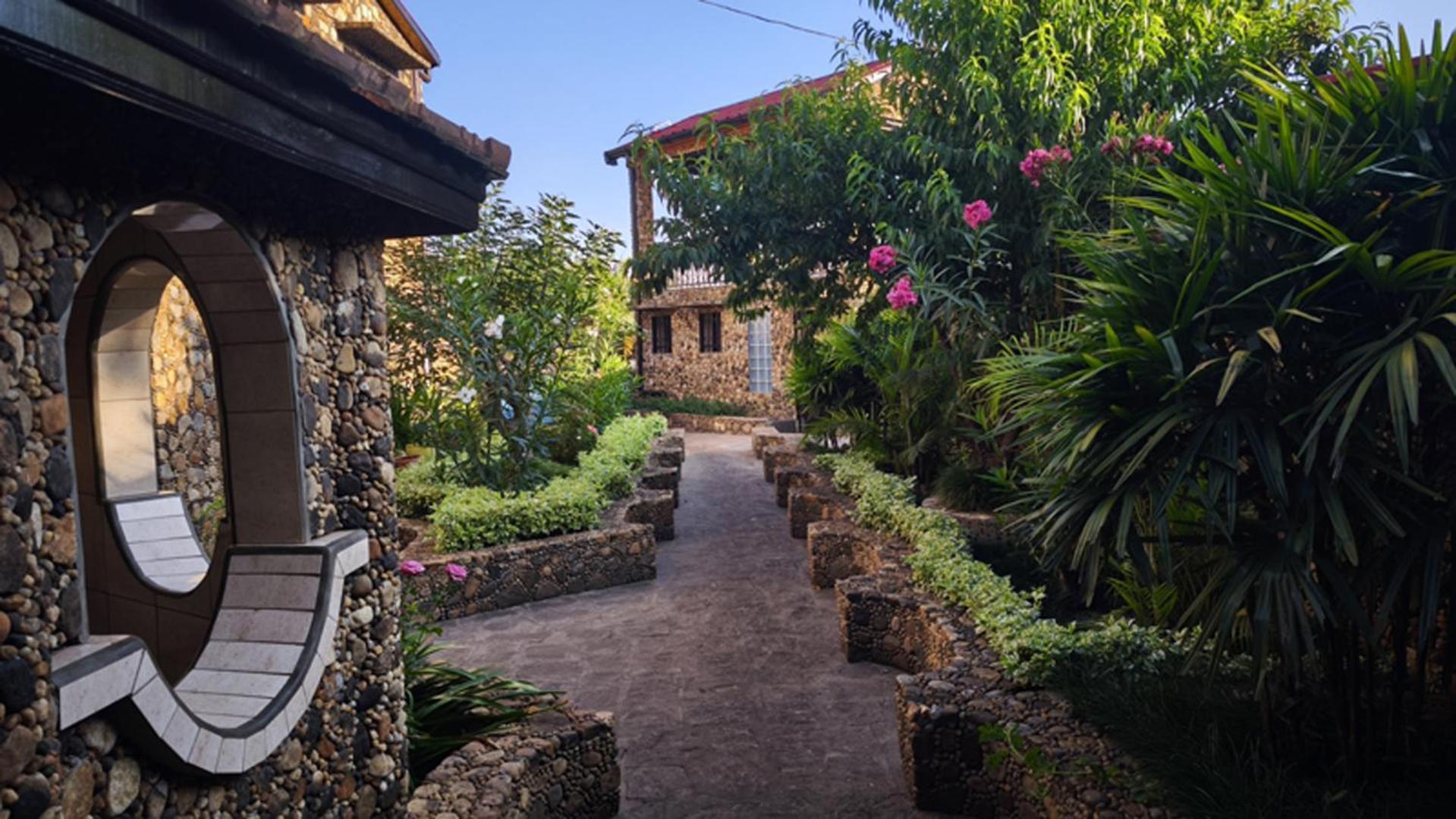 Hotel Restaurant Le Miamiam Glouglou Ambositra Экстерьер фото